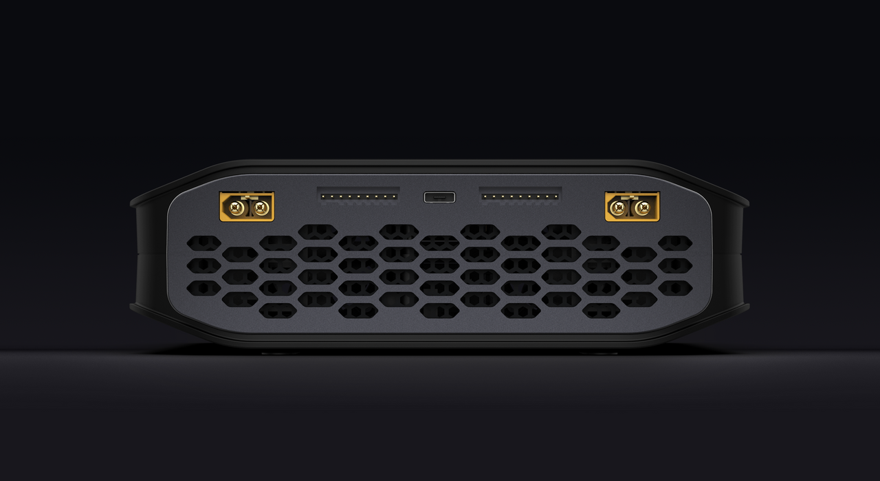 ISDT K4 Dual Channel AC/DC Smart Charger - 600W 20A 2-8S